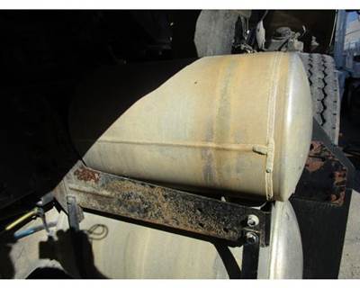 Mack Pinnacle CHU613 Air Tank for a Mack CHU613
