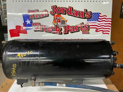 Paccar G86-1180-2608210B Air Tank for a Kenworth T680