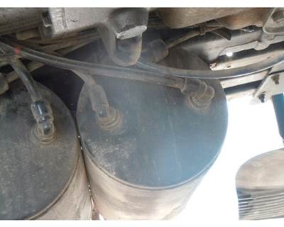 Volvo VNL Air Tank