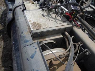 Kenworth T2000 Auxiliary Power Unit (APU)