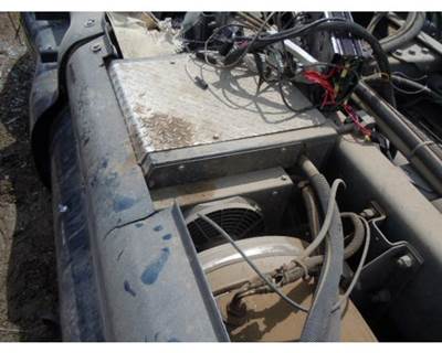 Kenworth T2000 Auxiliary Power Unit (APU)
