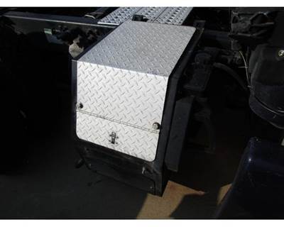 Thermo King CASCADIA 125 Auxiliary Power Unit (APU) for a Freightliner CASCADIA 125