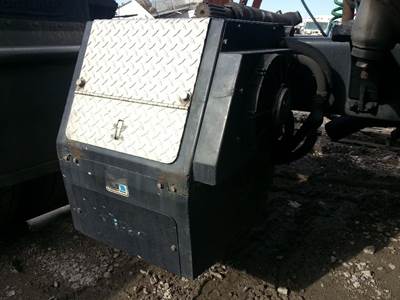 Thermo King COLUMBIA Auxiliary Power Unit (APU) for a Freightliner COLUMBIA