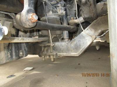 Freightliner Cascadia 125 Front Axle Assembly
