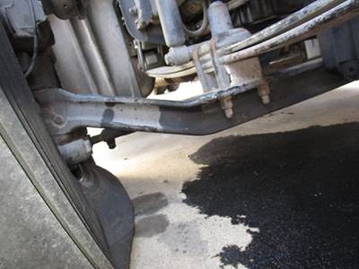 Freightliner Cascadia 125 Front Axle Assembly