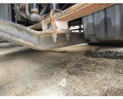 Freightliner Cascadia 125 Front Axle Assembly