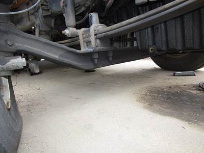 Freightliner Cascadia 132 Front Axle Assembly