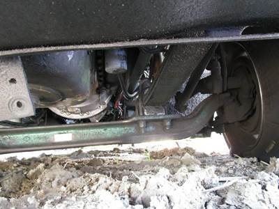 Freightliner Century Class 112 Front Axle Assembly for a Freightliner CENTURY CLASS 12