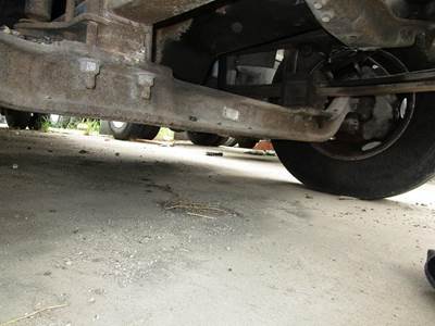 GMC C7500 Front Axle Assembly