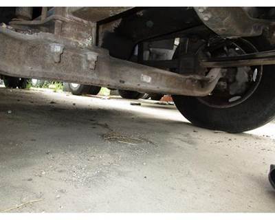 GMC C7500 Front Axle Assembly