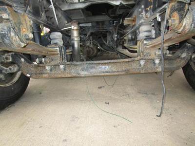 International 7400 Front Axle Assembly