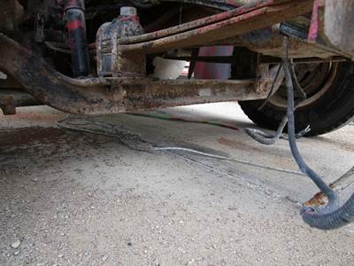 Mack Vision CX613 Front Axle Assembly for a Mack CX613 VISION