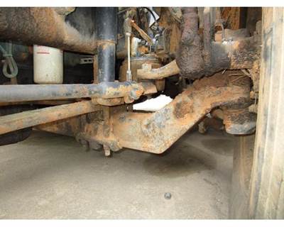 Volvo VNL Front Axle Assembly