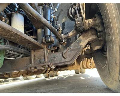 Volvo VNL Front Axle Assembly