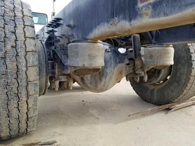 Eaton 367 Front Axle Housing for a Peterbilt 367