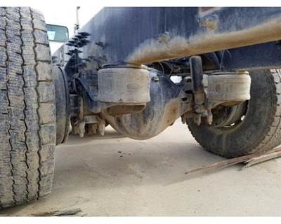 Eaton 367 Front Axle Housing for a Peterbilt 367