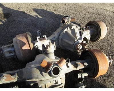 Eaton R46-170H Front Axle Housing