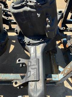 Rockwell RD23160 Front Axle Housing
