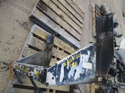 Freightliner FLD120 Battery Box