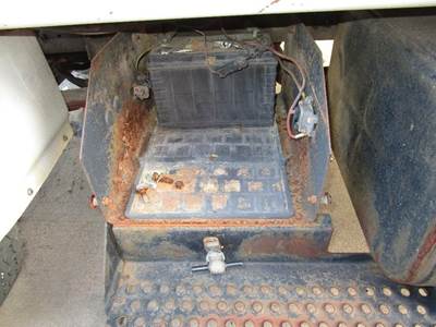 International 4700 Battery Box