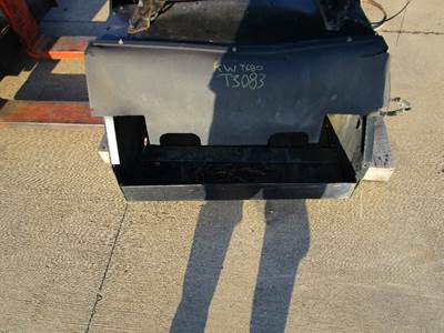 Kenworth T680 Battery Box