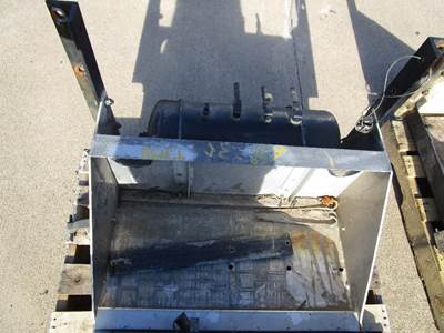 Peterbilt 330 Battery Box