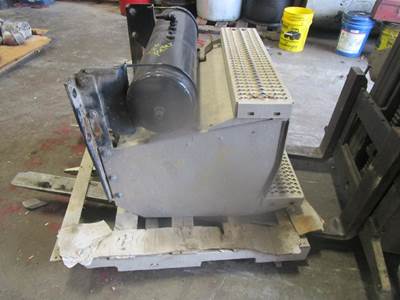 Peterbilt 386 Battery Box