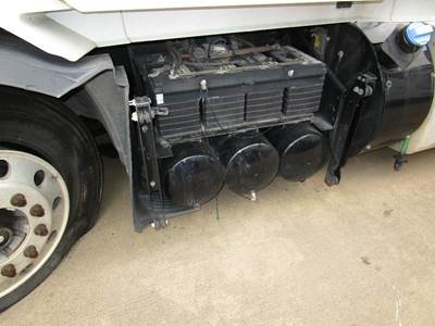 Volvo VNL Battery Box