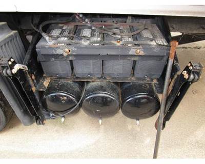 Volvo VNL Battery Box