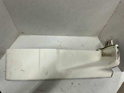 Freightliner cap, end chassis fairing.
Right (passenger) side. 
Attention! Part
