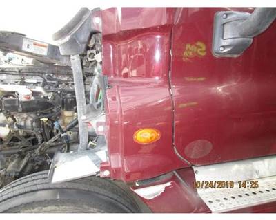 Used 2010 Freightliner Cascadia 125 Left Cab Trim Between Hood and Door with Light