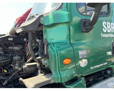 Used 2016 Freightliner Cascadia 125 Front Cab Trim, Left Side