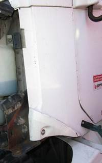 Freightliner Columbia Left for a Freightliner COLUMBIA 120