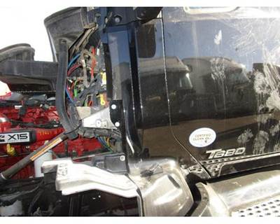 Used 2019 Kenworth T680 Left Cab Panel Between Door and Hood