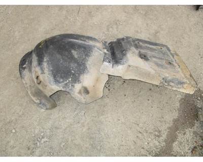 USED MACK GRANITE CV713 SPLASH GUARD/HOOD EXTENSION. PASSENGER SIDE