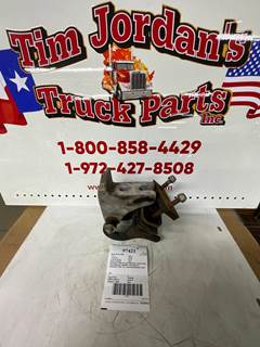 USED PACCAR KENWORTH HOOD HINGE PIVOT BRACKET ASSEMBLY FOR (2008-UP) KENWORTH