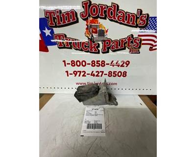 Used Peterbilt 579 Right Hood Rest, Part # L85-6084A / L856084A