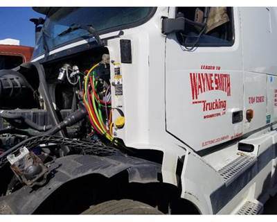 Used 2005 Volvo VNL Left Cab Trim Between Hood and Front Door