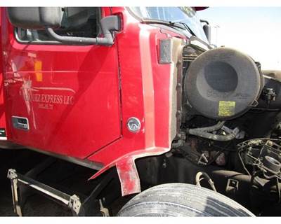 Used 2007 Volvo VNL Right Cab Trim between Hood and Door