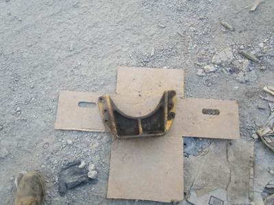 Caterpillar Bracket