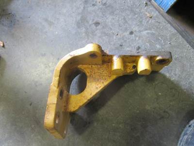 Caterpillar Bracket