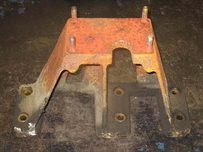 Caterpillar Bracket