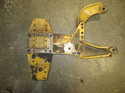 Caterpillar Bracket