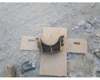 Caterpillar Bracket