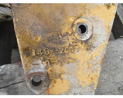 Caterpillar Bracket