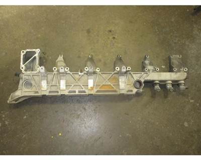 Detroit CASCADIA 125 Bracket for a Freightliner CASCADIA 125