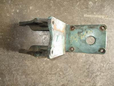 Detroit CENTURY CLASS 112 Bracket for a Freightliner CENTURY CLASS 112