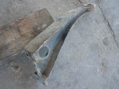 Freightliner Bracket