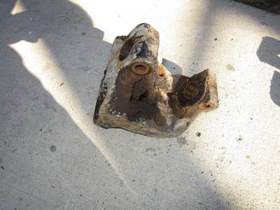 Freightliner Bracket