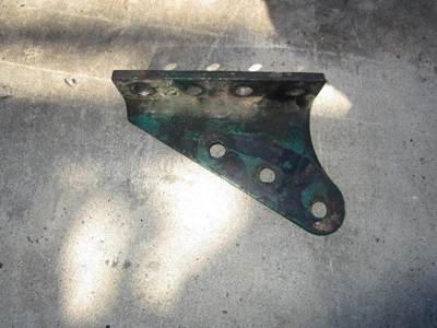 Freightliner Bracket